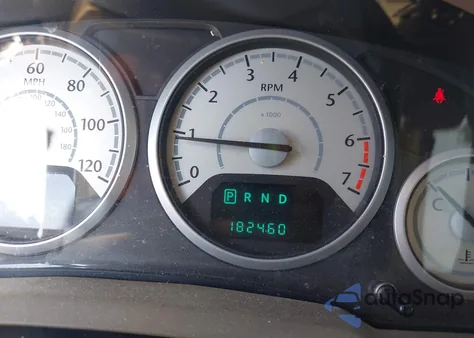 2008 Chrysler Town & Country Touring из США, поврежденный, VIN 2A8HR54P98R648542